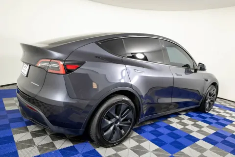 More photos of 2025 Tesla Model Y Long Range at Apple Sport Imports, TX