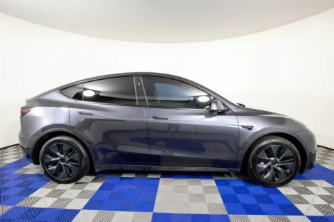 More photos of 2025 Tesla Model Y Long Range at Apple Sport Imports, TX