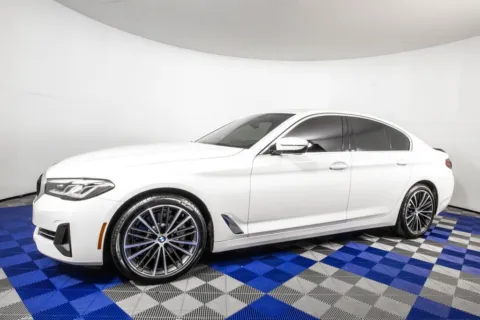 White 2023 BMW 5 Series 530i for sale in Austin, TX
