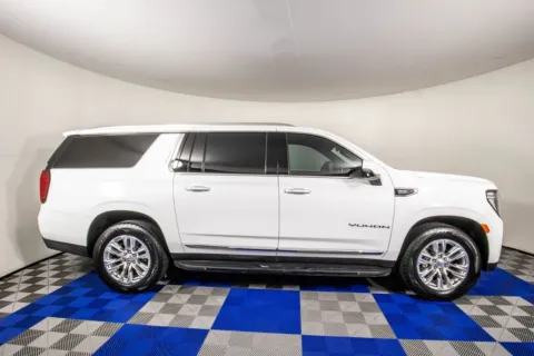 More photos of 2021 GMC Yukon XL SLT at Apple Sport Imports, TX