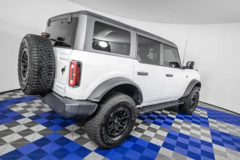 More photos of 2022 Ford Bronco Wildtrak at Apple Sport Imports, TX
