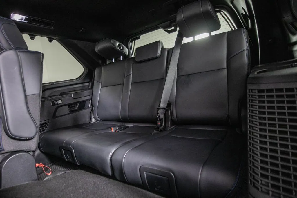 2025 Toyota Sequoia Platinum - Photo 13