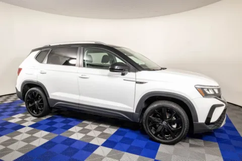 Photos of 2023 Volkswagen Taos 1.5T SE for sale in Austin, TX at Apple Sport Imports