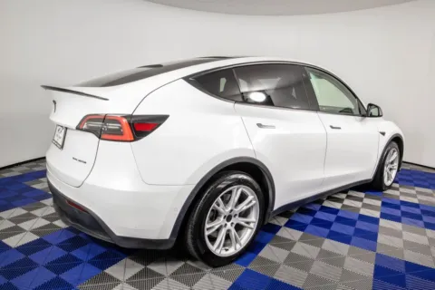 More photos of 2020 Tesla Model Y Long Range at Apple Sport Imports, TX