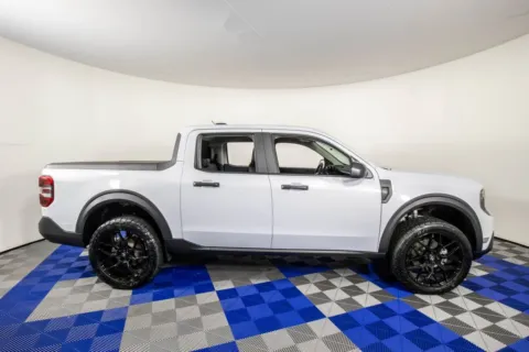 More photos of 2025 Ford Maverick XLT at Apple Sport Imports, TX