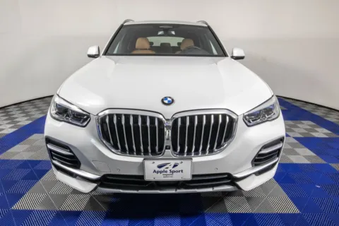 Photos of 2022 BMW X5 xDrive40i for sale in Austin, TX at Apple Sport Imports
