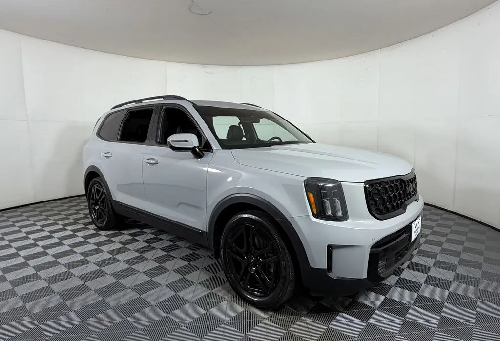 Gray 2024 Kia Telluride SX-Prestige X-Line for sale in Austin, TX