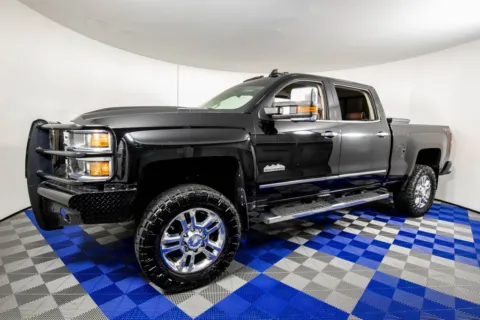 Black 2018 Chevrolet Silverado 2500HD High Country for sale in Austin, TX