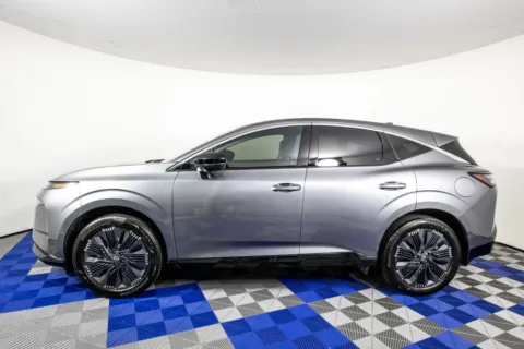 More photos of 2026 Nissan Murano Platinum at Apple Sport Imports, TX