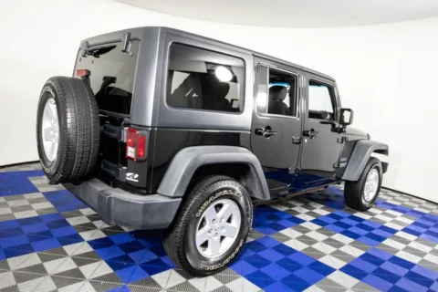More photos of 2017 Jeep Wrangler Unlimited Sport at Apple Sport Imports, TX