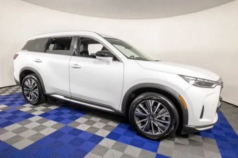 Another view of 2026 INFINITI QX60 LUXE for sale in Austin, TX at Apple Sport Imports