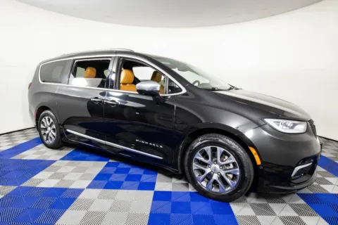 Another view of 2021 Chrysler Pacifica Hybrid Pinnacle for sale in Austin, TX at Apple Sport Imports