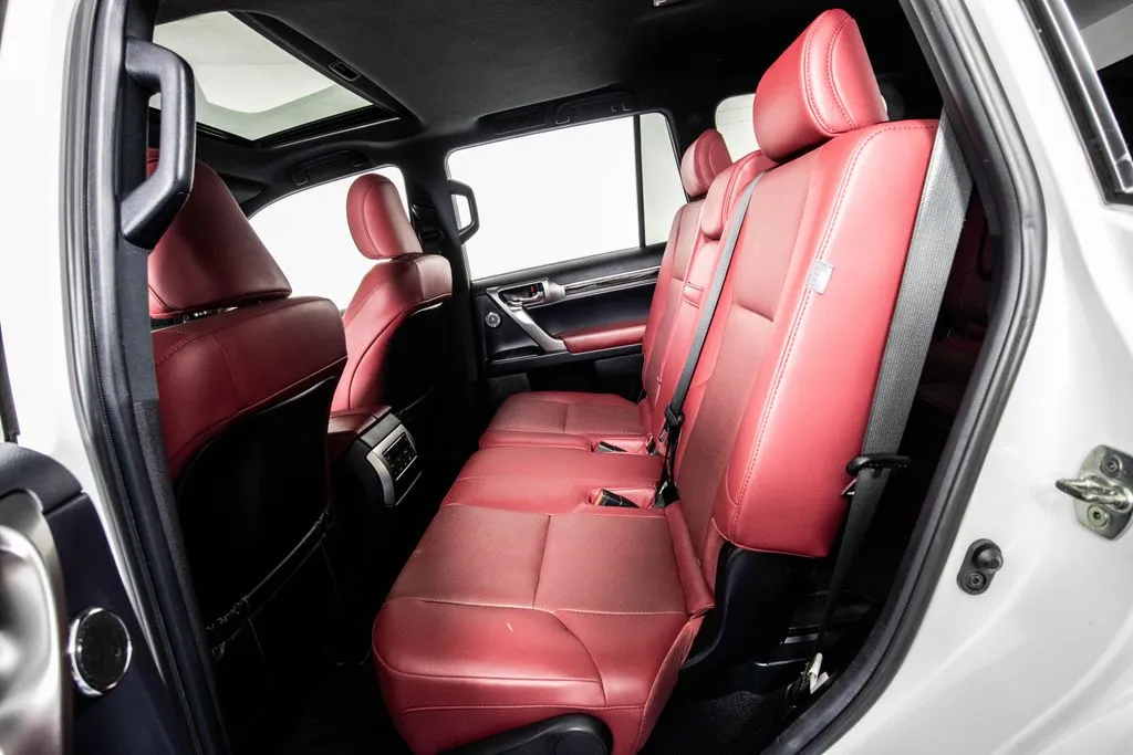 2023 Lexus GX PREMIUM - Photo 12
