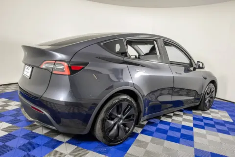 More photos of 2025 Tesla Model Y Long Range at Apple Sport Imports, TX