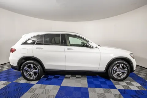 More photos of 2022 Mercedes-Benz GLC 300 at Apple Sport Imports, TX