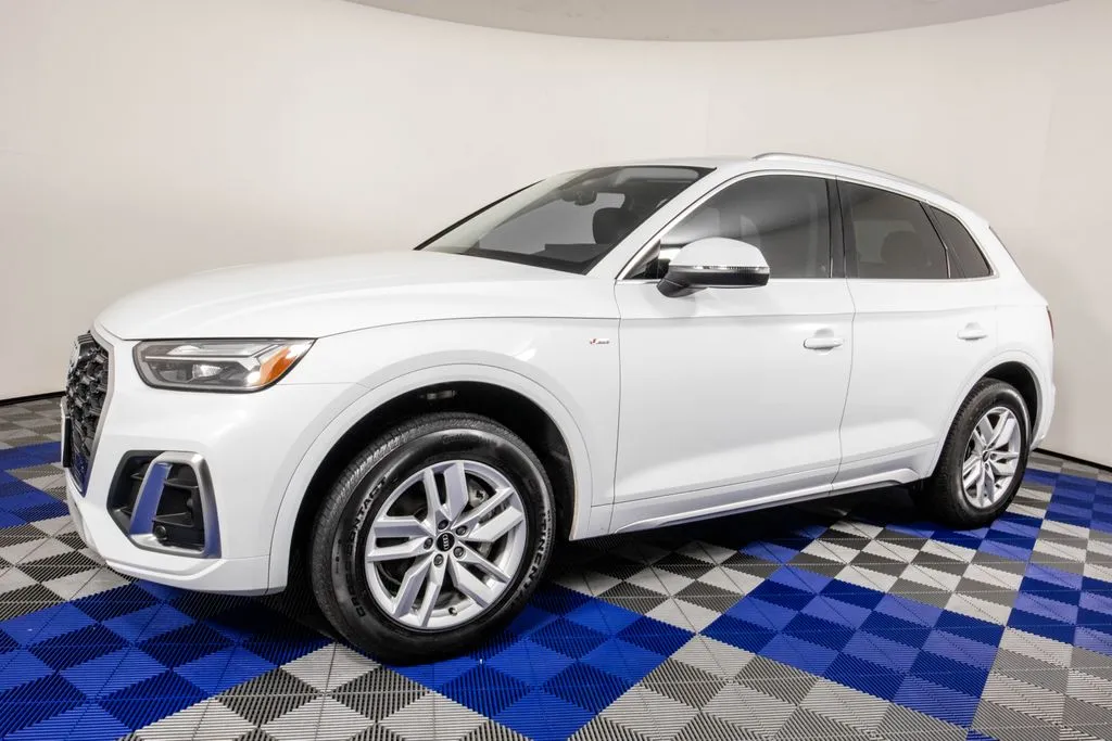White 2023 Audi Q5 45 S line Premium for sale in Austin, TX