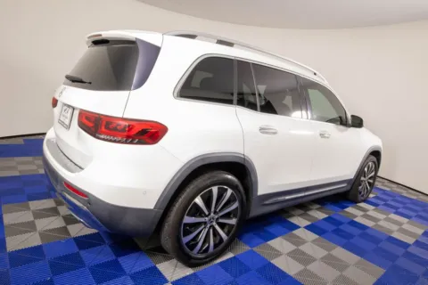 More photos of 2022 Mercedes-Benz GLB 250 at Apple Sport Imports, TX