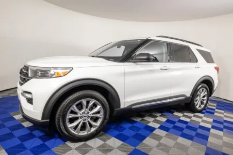 Photos of 2023 Ford Explorer XLT for sale in Austin, TX at Apple Sport Imports
