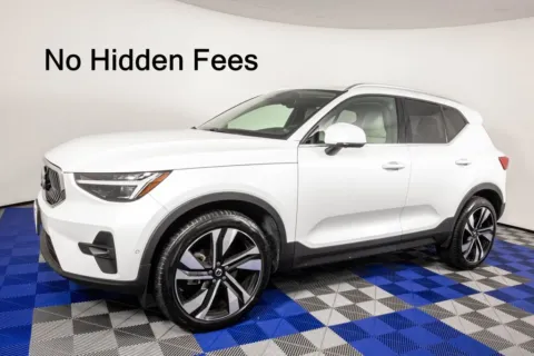 White 2023 Volvo XC40 Ultimate for sale in Austin, TX