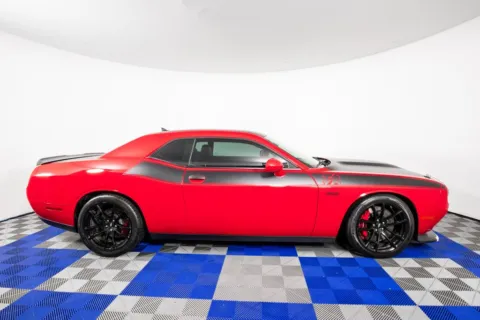 More photos of 2022 Dodge Challenger R/T Scat Pack at Apple Sport Imports, TX