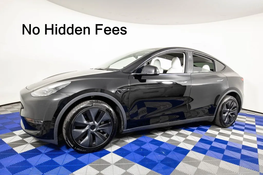 Black 2024 Tesla Model Y Long Range for sale in Austin, TX