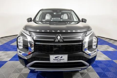 Another view of 2025 Mitsubishi Outlander SE for sale in Austin, TX at Apple Sport Imports