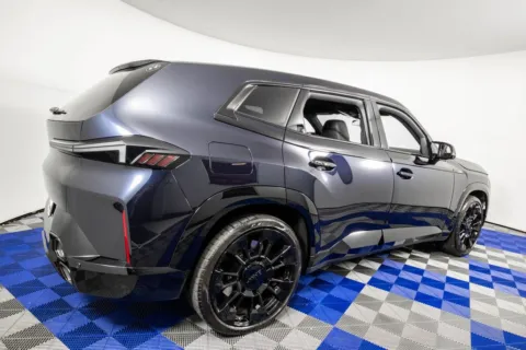 More photos of 2025 BMW XM at Apple Sport Imports, TX