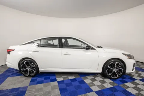 More photos of 2025 Nissan Altima 2.5 SR at Apple Sport Imports, TX