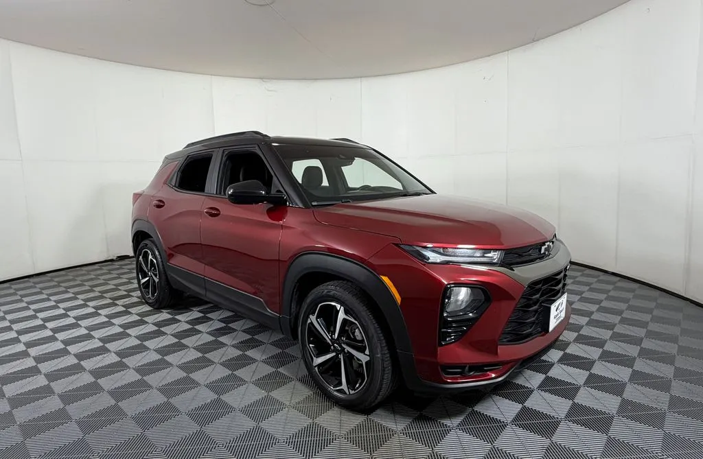 Red 2023 Chevrolet TrailBlazer RS for sale in Austin, TX