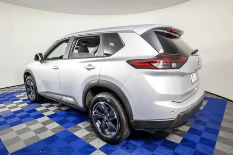 More photos of 2025 Nissan Rogue SV at Apple Sport Imports, TX