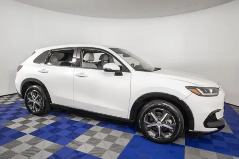 More photos of 2023 Honda HR-V EX-L at Apple Sport Imports, TX