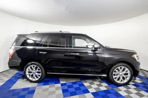 More photos of 2019 Ford Expedition Platinum at Apple Sport Imports, TX