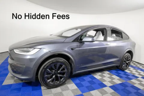 Silver 2023 Tesla Model X Standard Range for sale in Austin, TX