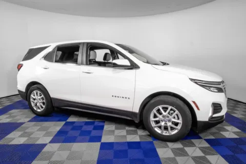 More photos of 2024 Chevrolet Equinox LT at Apple Sport Imports, TX