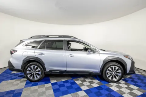 More photos of 2023 Subaru Outback Limited at Apple Sport Imports, TX