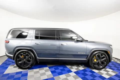 More photos of 2023 Rivian R1S Adventure Quad Motor Large Pack at Apple Sport Imports, TX
