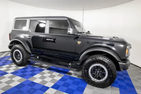More photos of 2023 Ford Bronco Badlands at Apple Sport Imports, TX