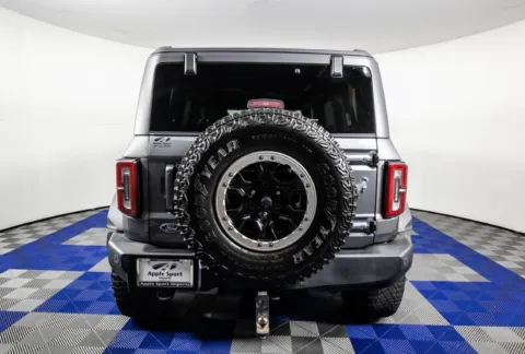 More photos of 2022 Ford Bronco Outer Banks at Apple Sport Imports, TX