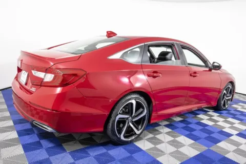 More photos of 2019 Honda Accord Sport 2.0T at Apple Sport Imports, TX