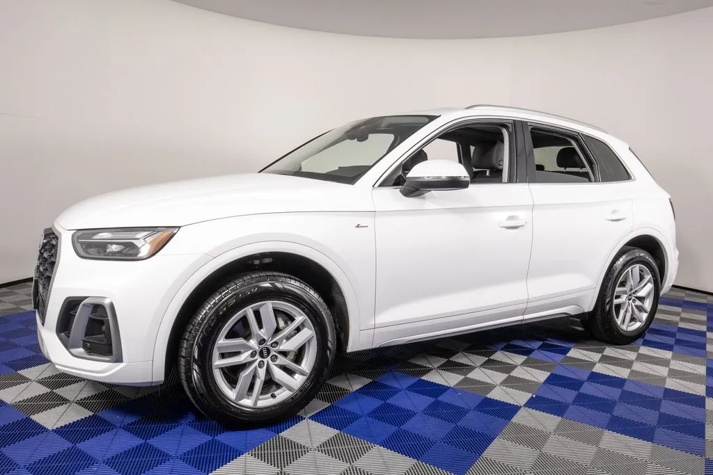 White 2022 Audi Q5 45 S line Premium for sale in Austin, TX