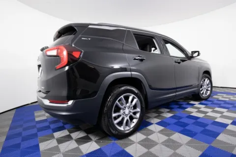 More photos of 2024 GMC Terrain SLT at Apple Sport Imports, TX