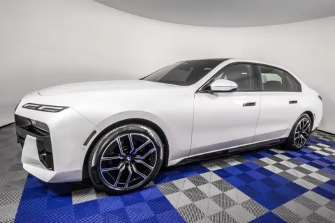 White 2023 BMW 7 Series 740i for sale in Austin, TX