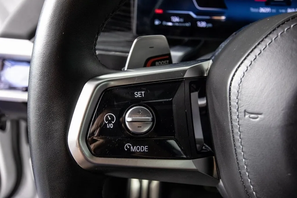 2023 Bmw 740i photo 26