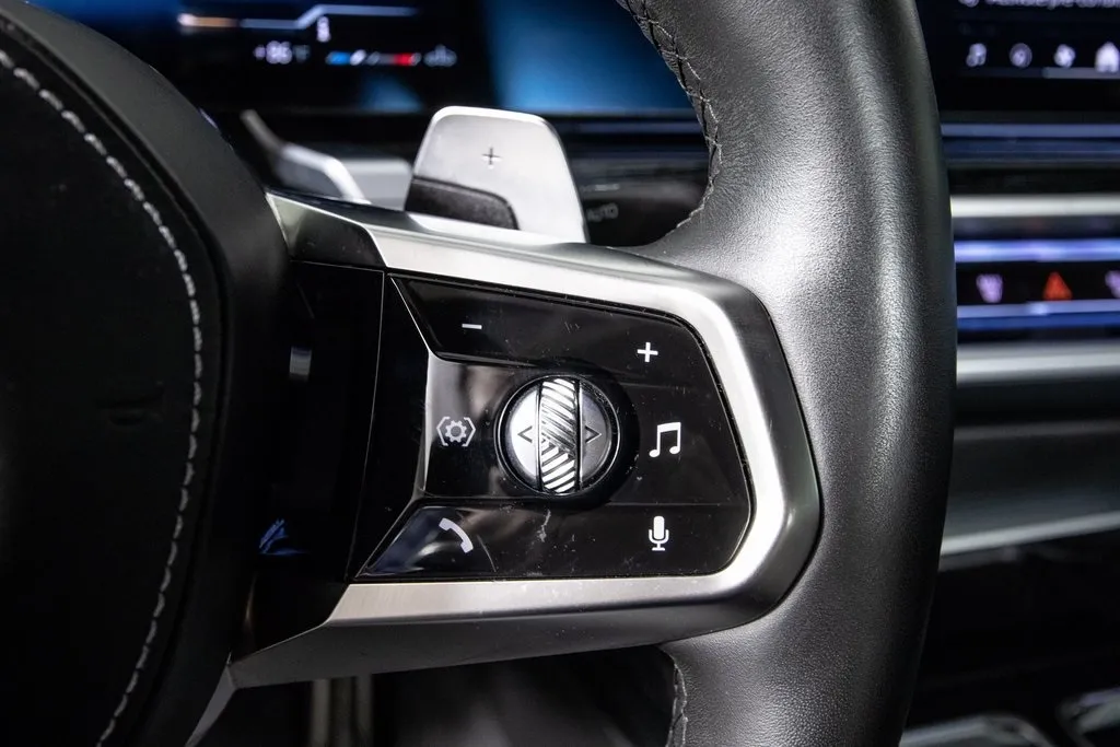 2023 Bmw 740i photo 8