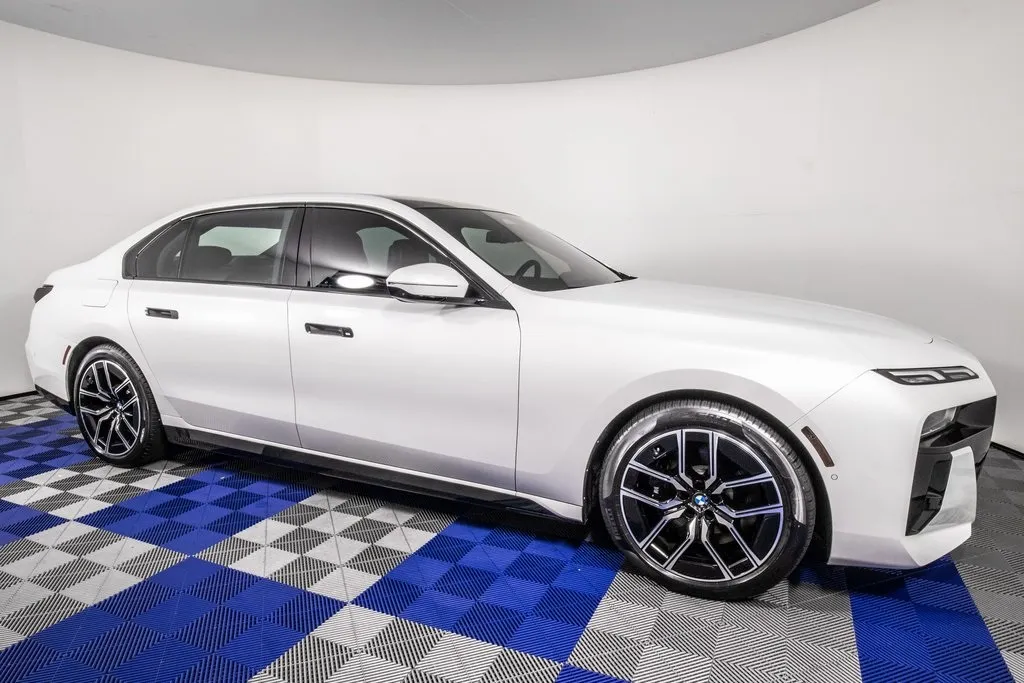2023 Bmw 740i photo 20