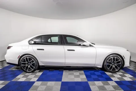 More photos of 2023 BMW 7 Series 740i at Apple Sport Imports, TX