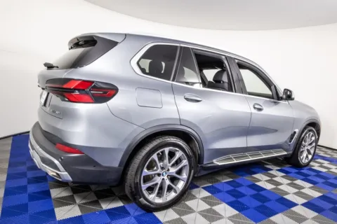 More photos of 2024 BMW X5 sDrive40i at Apple Sport Imports, TX