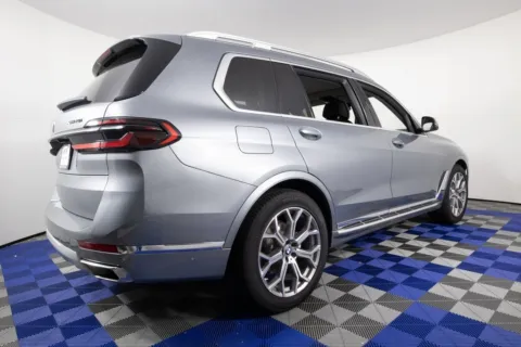 More photos of 2024 BMW X7 xDrive40i at Apple Sport Imports, TX
