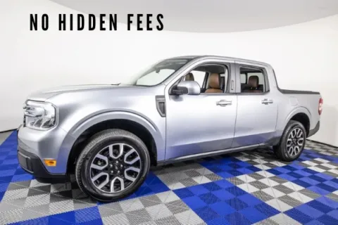 Silver 2023 Ford Maverick Lariat for sale in Austin, TX