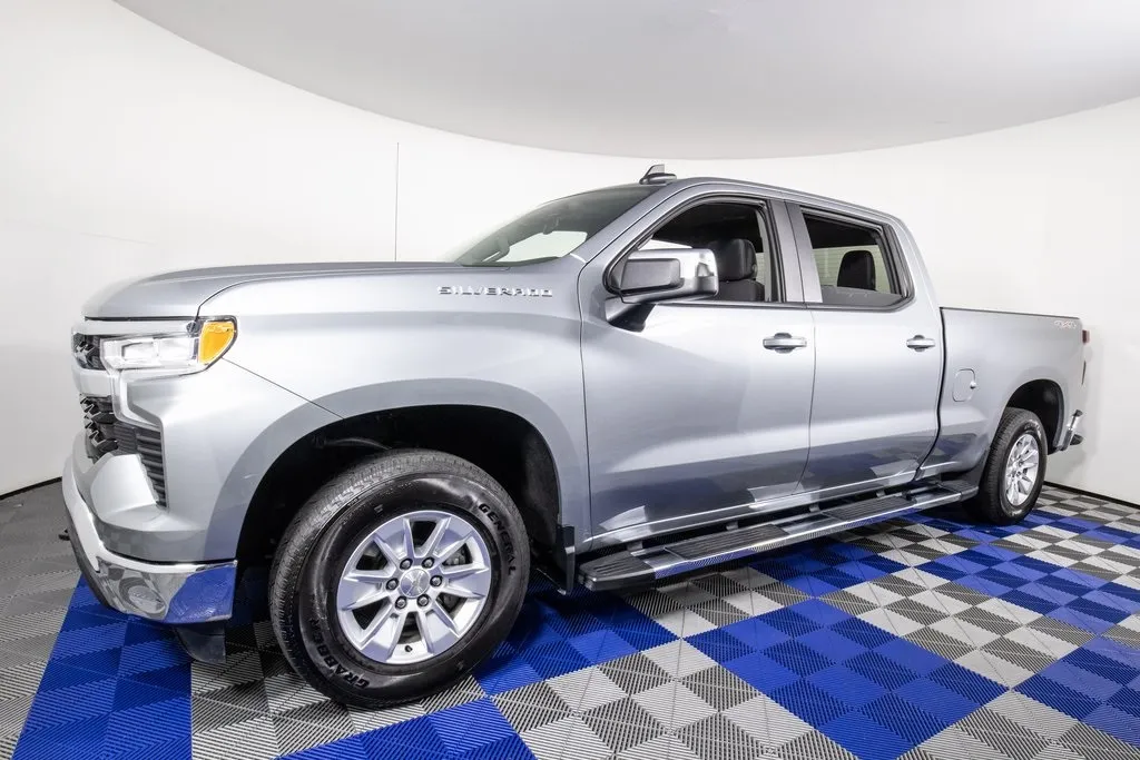 Gray 2024 Chevrolet Silverado 1500 LT for sale in Austin, TX